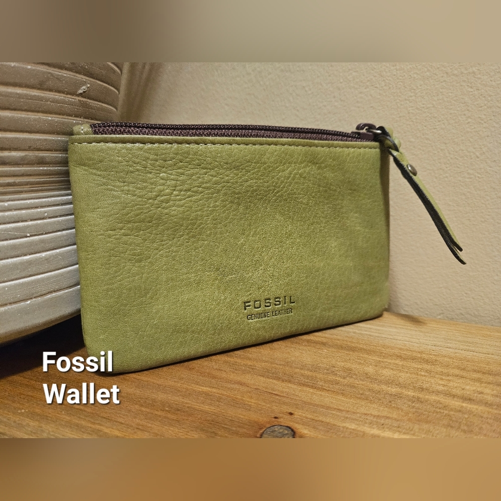 Fossil Wallet